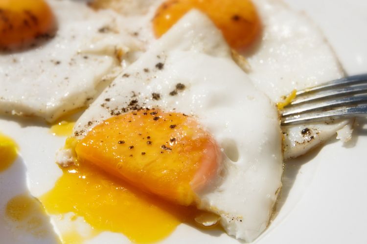 Sering Mengkonsumsi Telur Ayam, Apakah Baik Untuk Kesehatan Jantung?